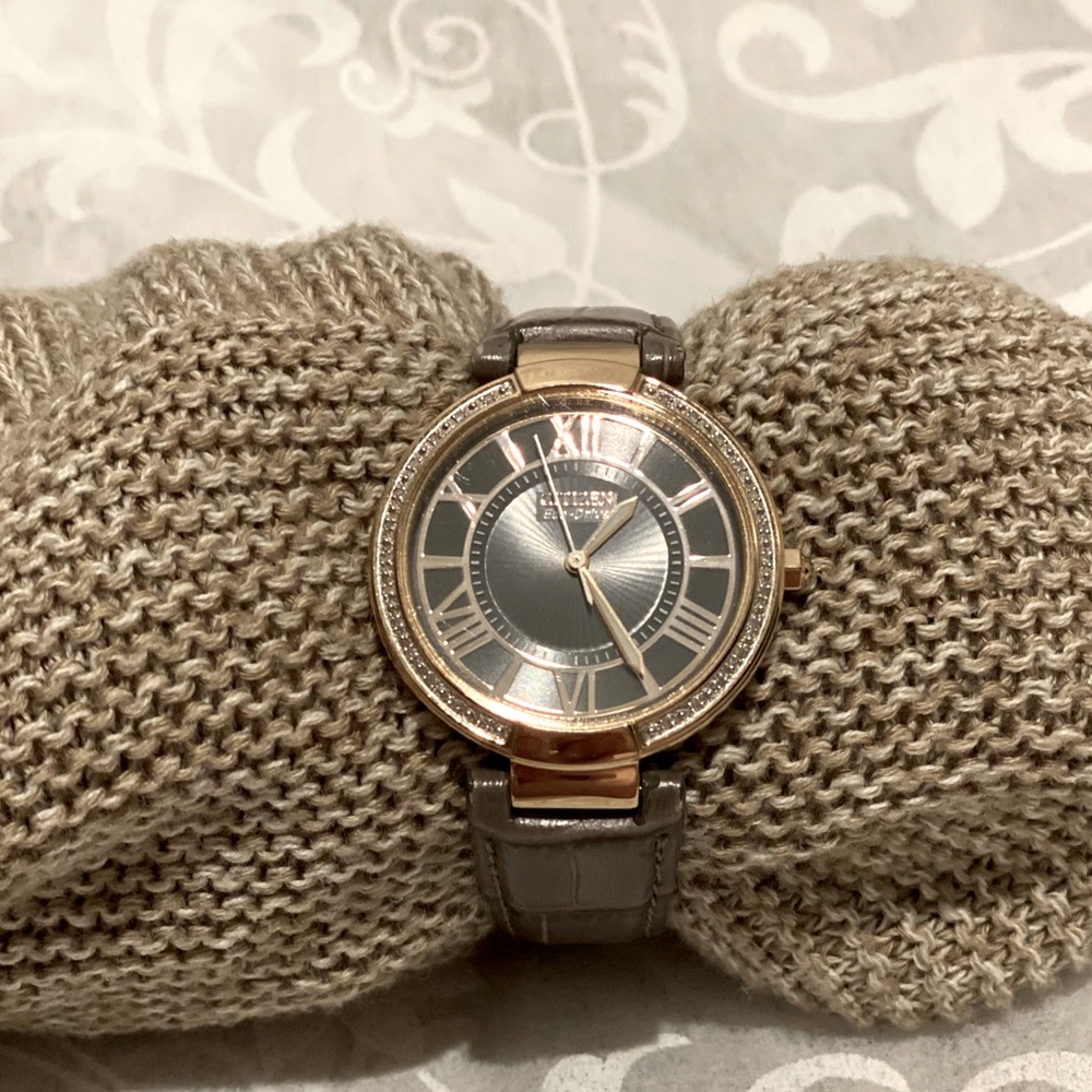 CITIZEN ECO-DRIVE watch